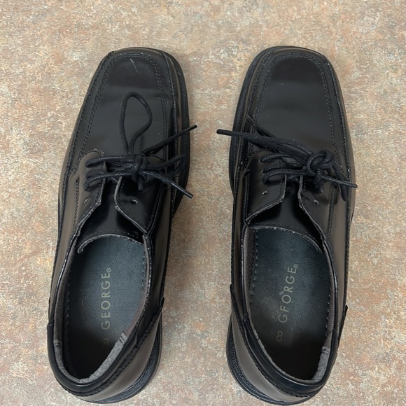 Men’s Black dress shoes - Picture 2 of 7